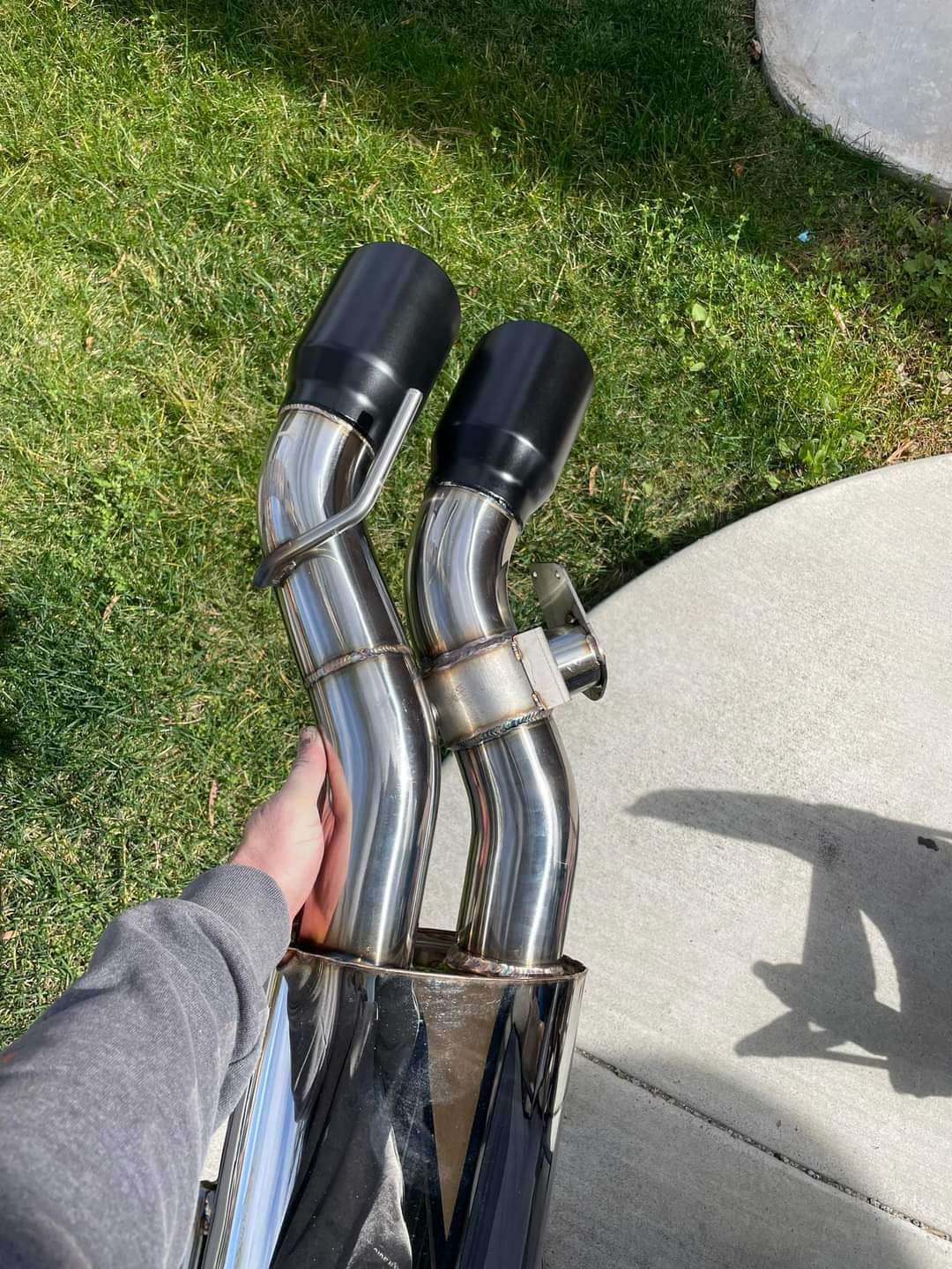 2016+ Cadillac CTS-V V3 Sedan | NPP Valved Axle Back Quad BLACK Tips Exhaust